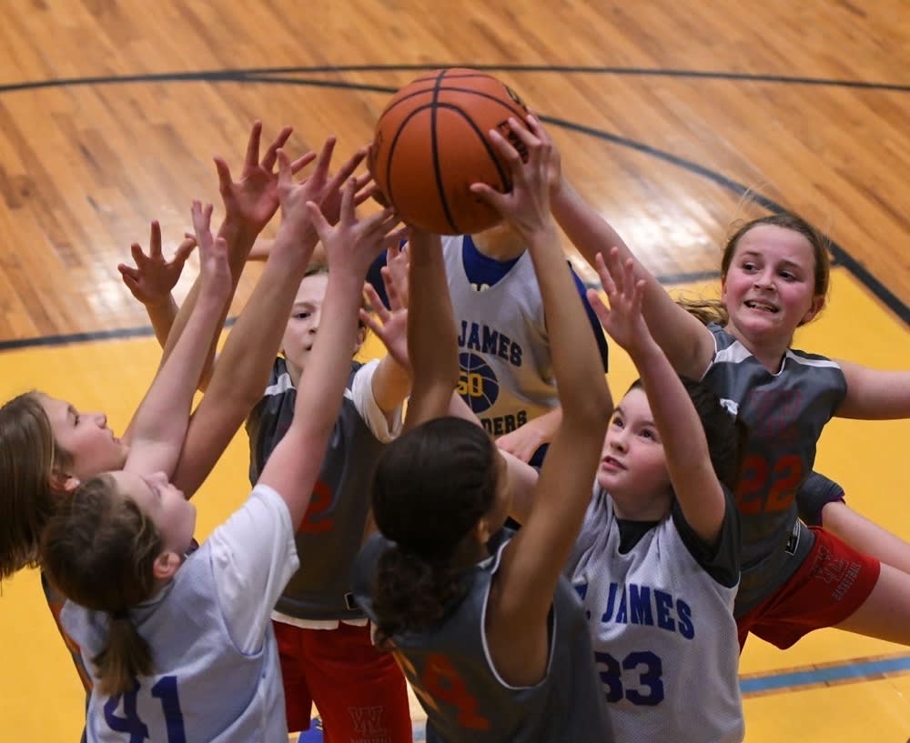 St. James Lutheran School girls basketball athlete